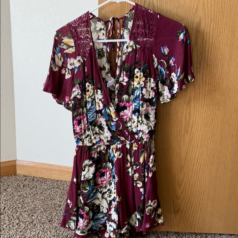 Floral romper - Picture 2 of 5